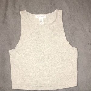 FOREVER 21 CROP HIGH NECK TANK SIZE M